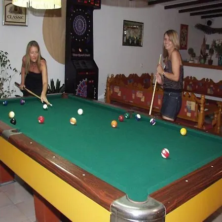 Sandy's & Log-villas Apartmanhotel Kosz