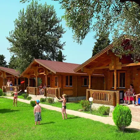 Sandy's & Log-villas 2* بلدة كوس