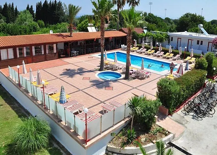 Sandy'S Studios Apartments & Log-Villas Aparthotel