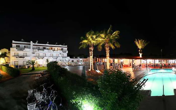 Sandy's & Log-villas بلدة كوس