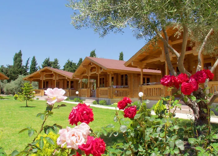 Aparthotel Sandy'S Studios Apartments & Log-Villas 2*