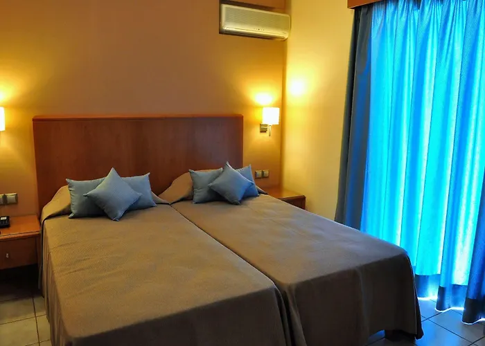 Sandy'S Studios Apartments & Log-Villas 2*