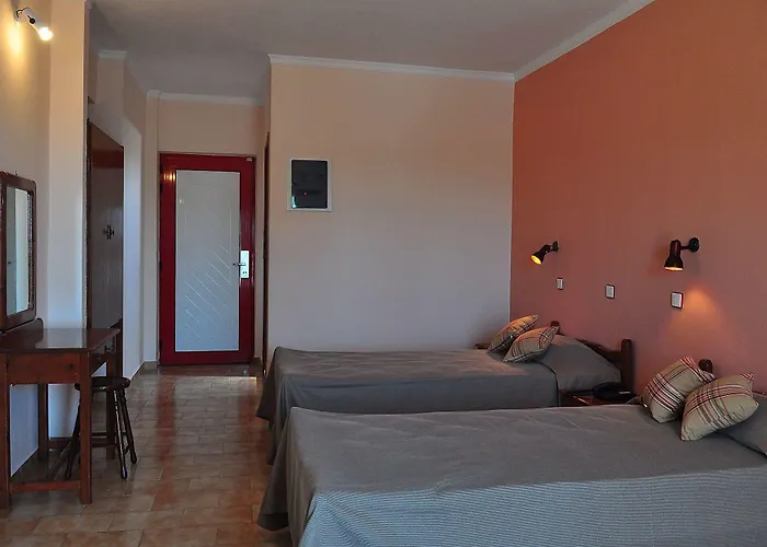 Sandy'S Studios Apartments & Log-Villas 2*