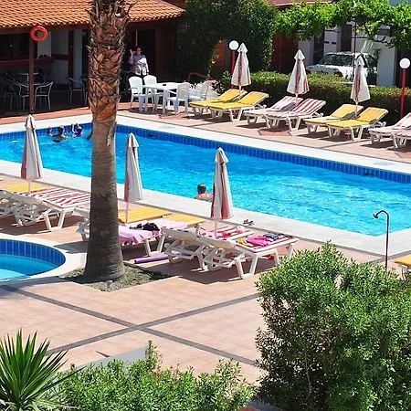 Sandy'S Studios Apartments & Log-Villas Lägenhetshotell Kos