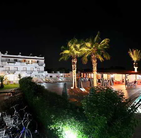 Sandy's & Log-villas Kos