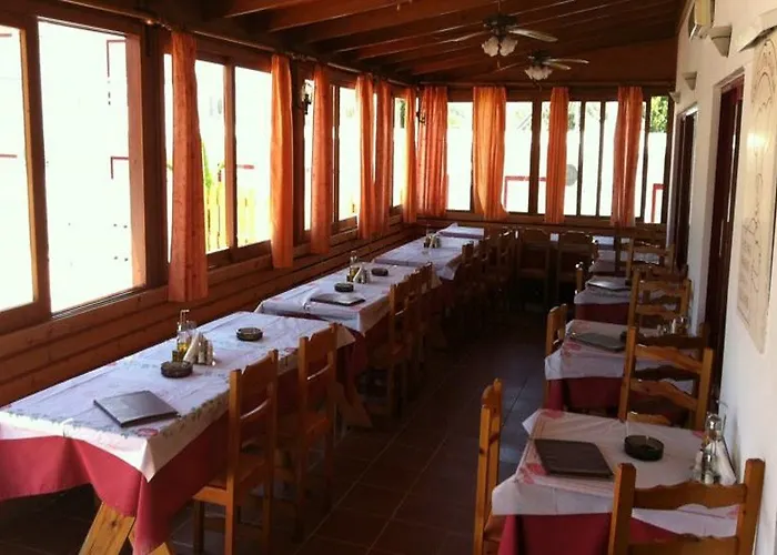 Sandy's & Log-villas Apartmanhotel