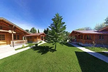 Sandy's & Log-villas Apartmanhotel